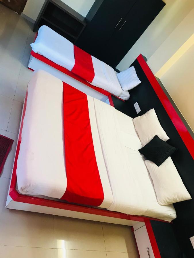 STAYMAKER Prakash International Gonikoppal Bagian luar foto